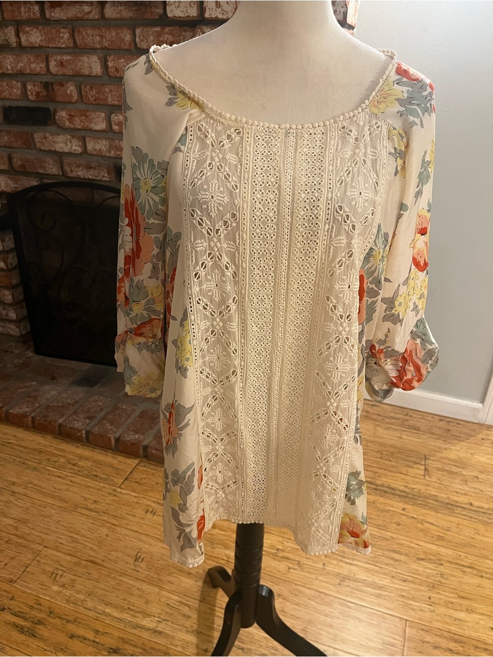 Johnny Was Cream Floral Crochet Front Peasant Blouse